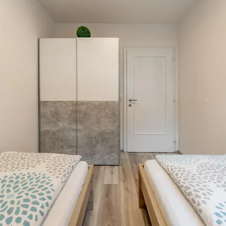 Apartment Kabashi 2 Fischhorn